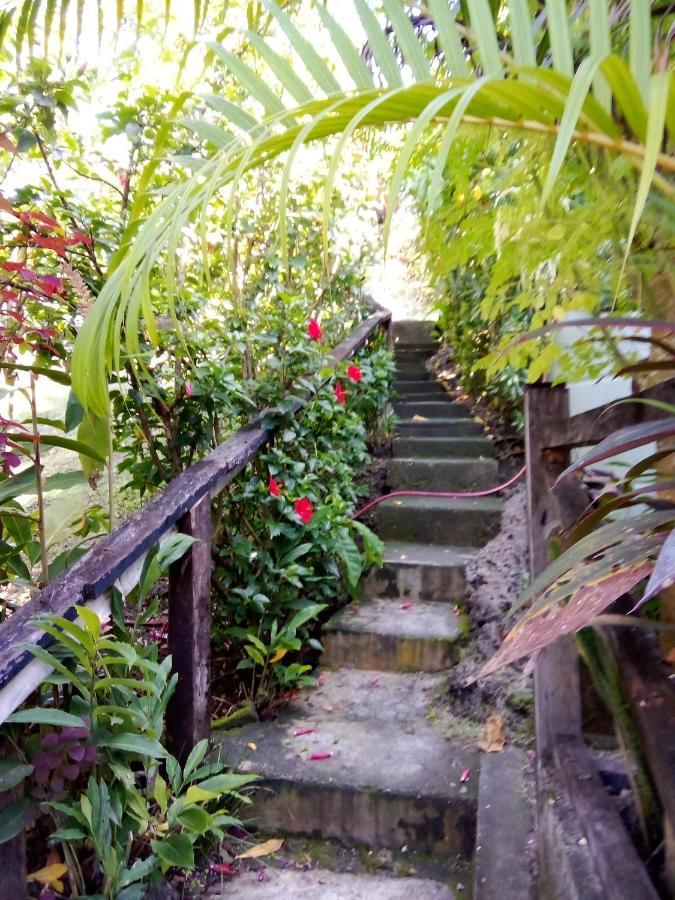 Island Home Honiara Zewnętrze zdjęcie