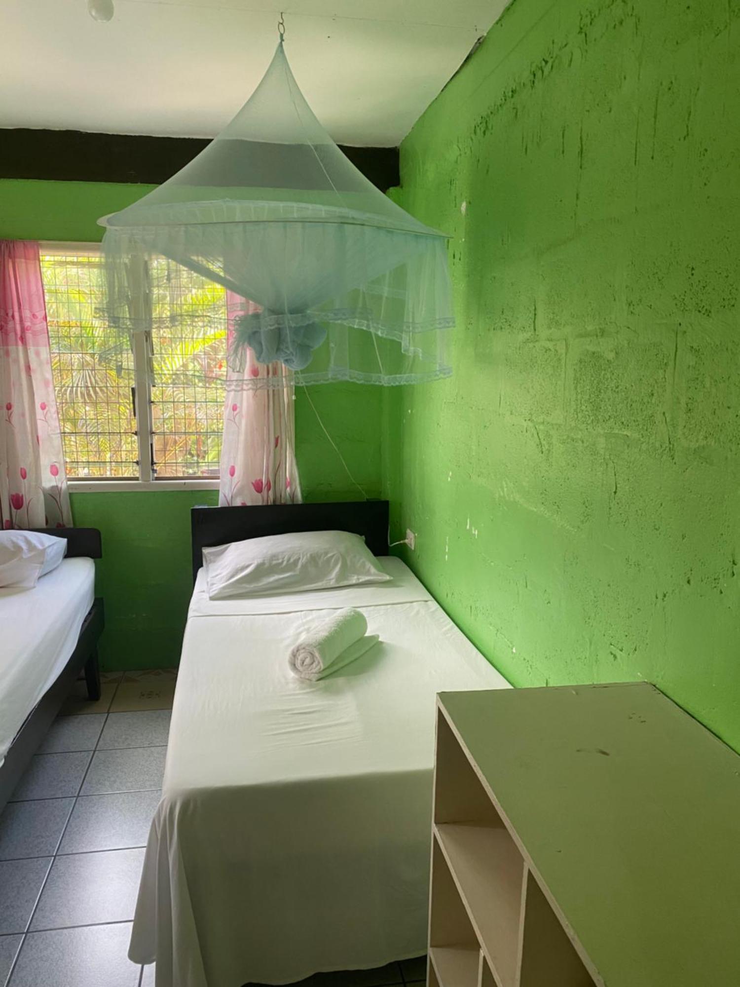 Island Home Honiara Zewnętrze zdjęcie